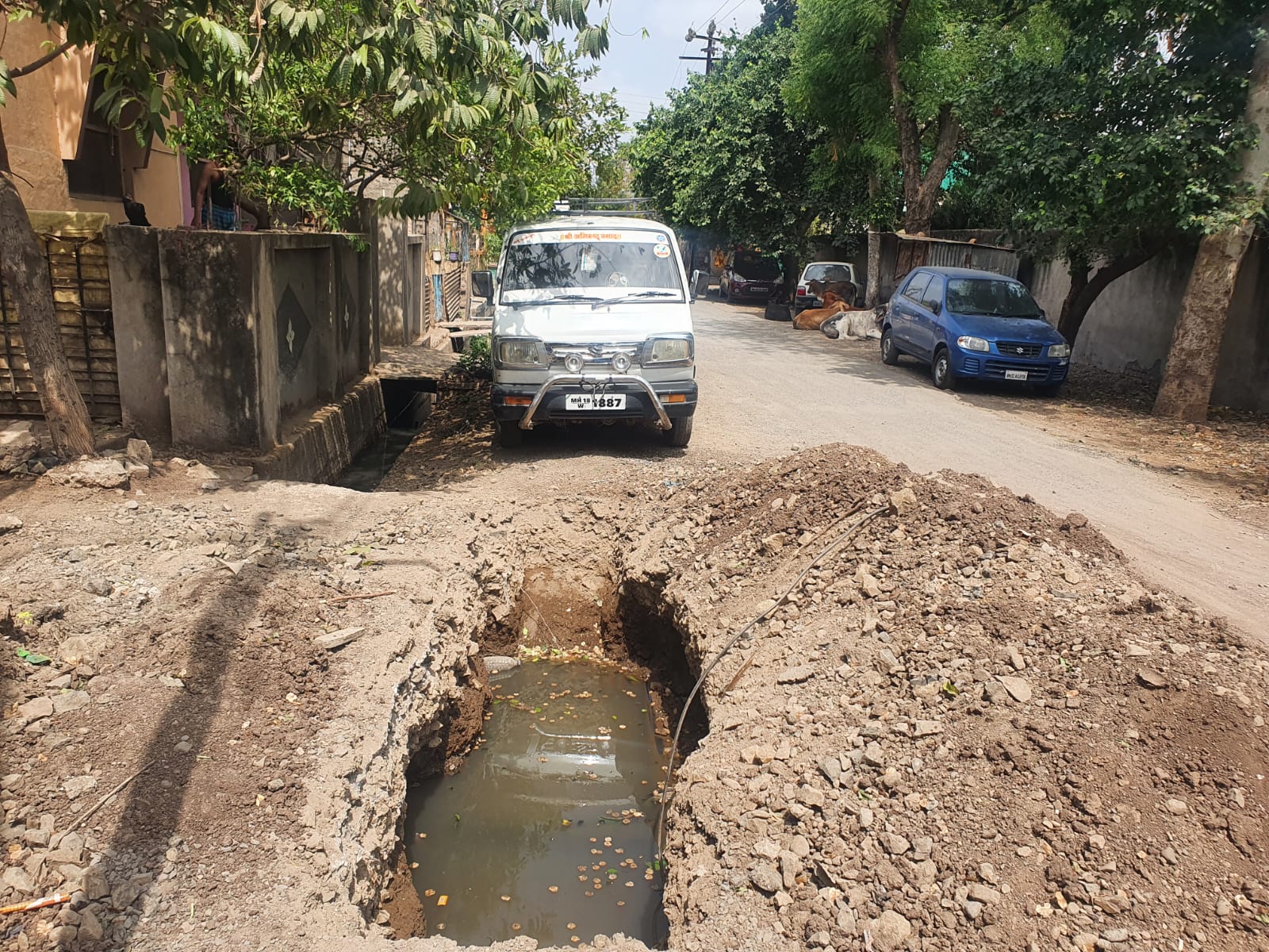 यावल शहरात भ्रष्टाचाराचे आणि निष्क्रियतेचे”खड्डे”लोकप्रतिनिधी, विविध संघटना गप्प.