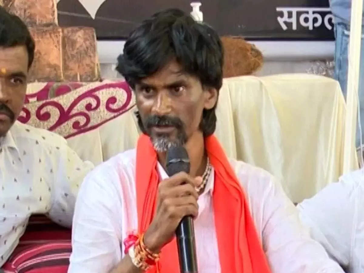 “बाकीचं नंतर बघू, आधी माझ्या किडन्या तपासा”, मनोज जरांगेंच्या किडनीचा नेमका घोळ काय?