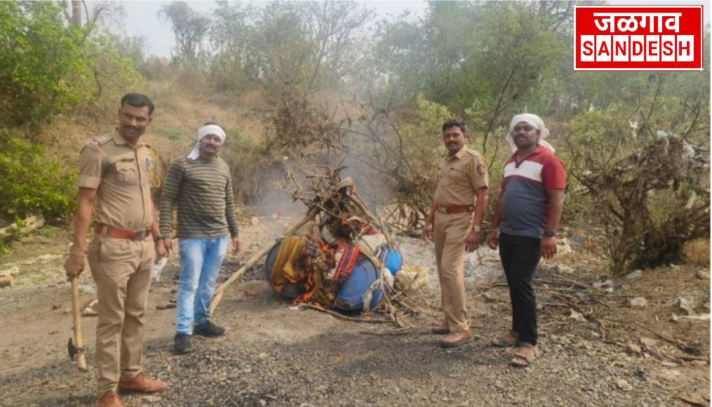 पाळधी शिवारात गावठी हातभट्ट्यांवर पहूर पोलीसांची धाड